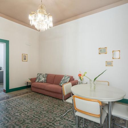 Lotus Apartment & Rooftop By Residence Colibri Lecce Exterior foto
